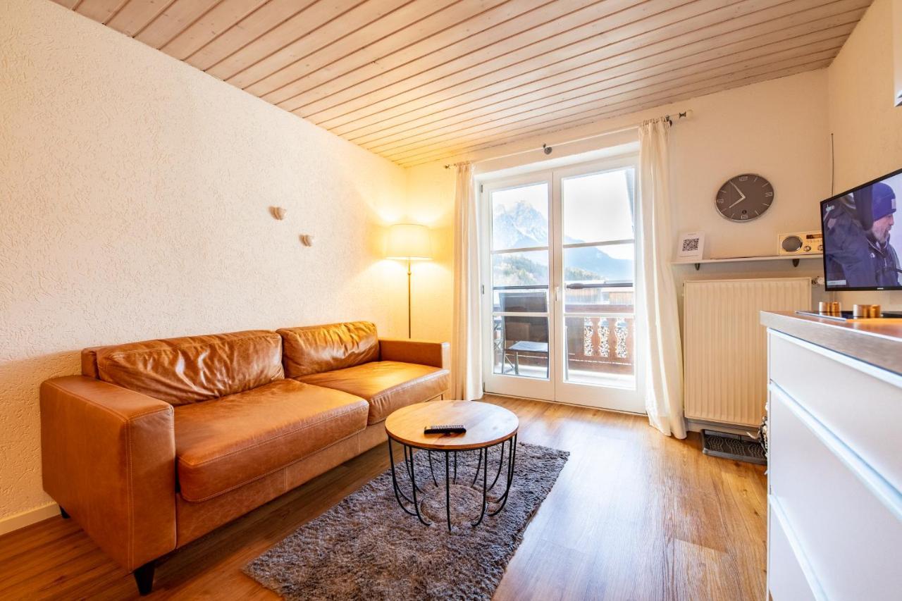Kloana Waxlstoa Apartment Garmisch-Partenkirchen Ngoại thất bức ảnh